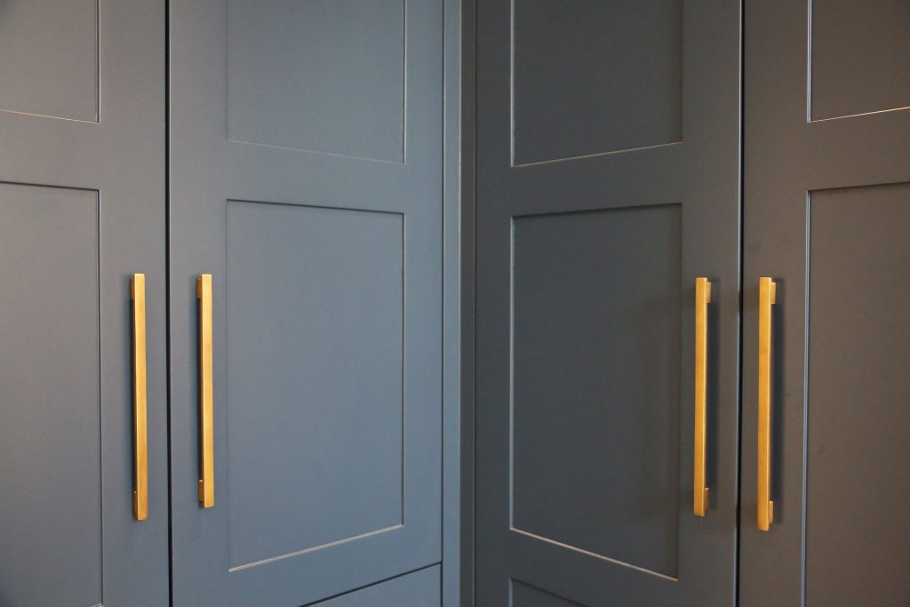 Bespoke-fitted-wardrobes