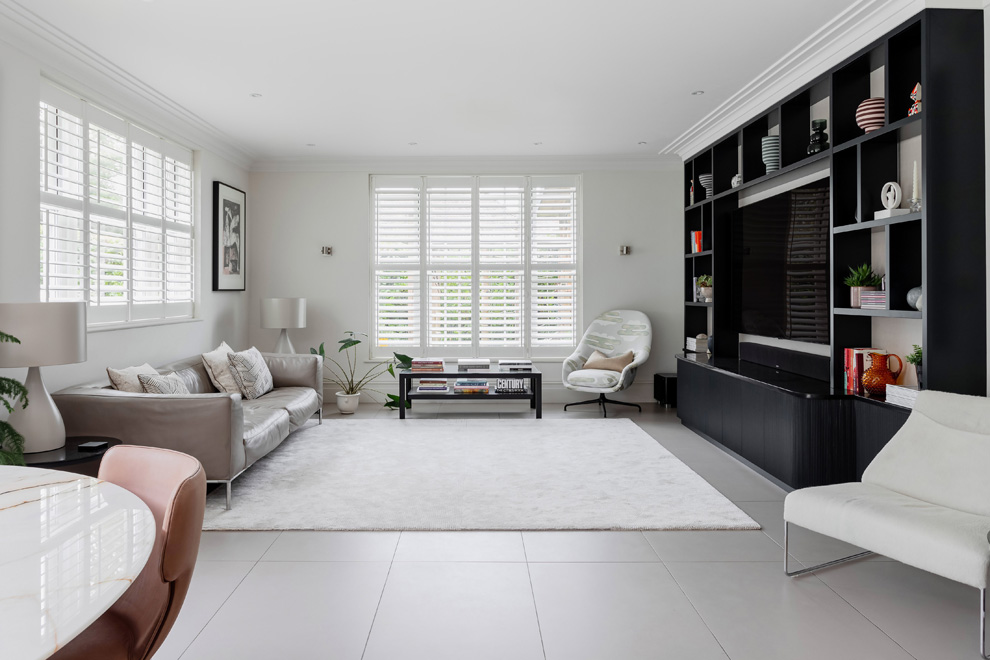 bespoke fitted living room furniture